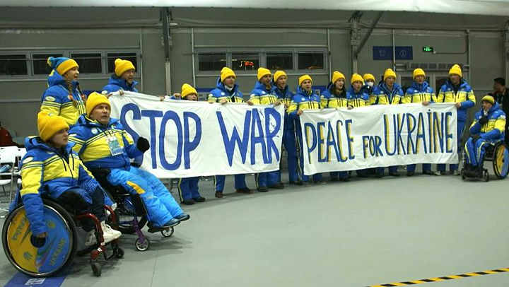 Ukrainian athletes demonstrate for peace at Paralympic Games in Beijing | News