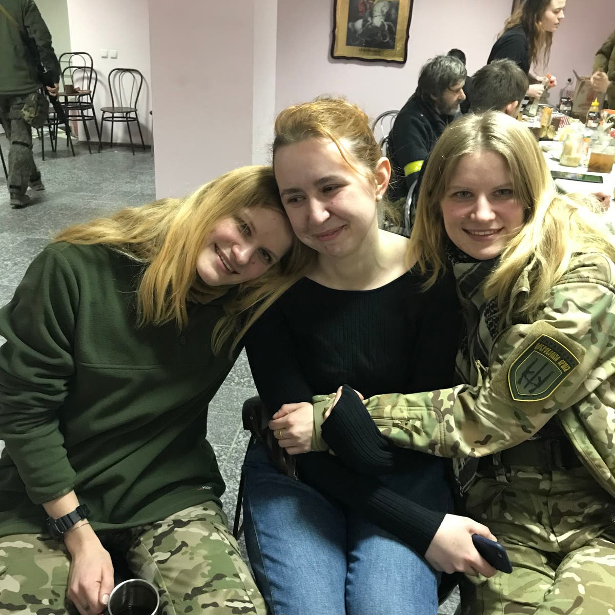 Sister act: The twins who have volunteered to work in a Kyiv medical battalion