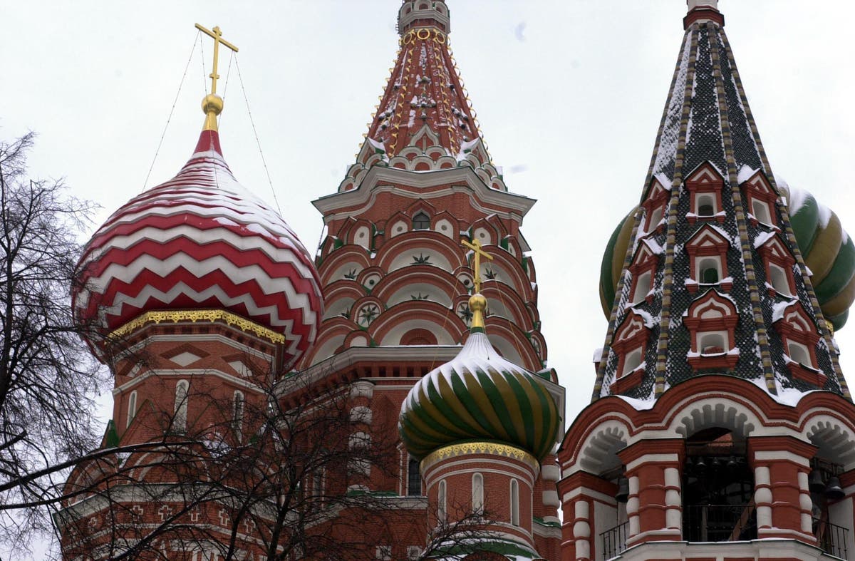 Riviera Travel suspends Russia tours