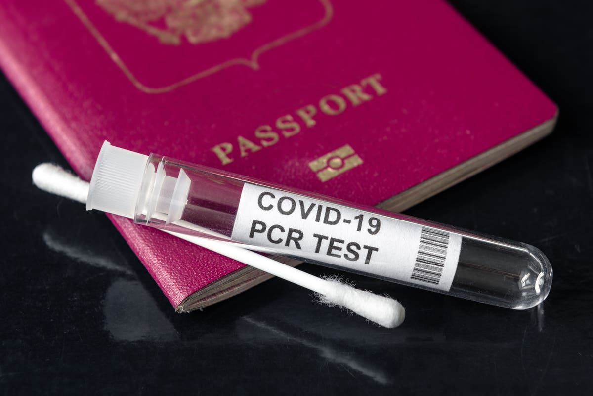 What are the latest UK testing rules for unvaccinated travellers?