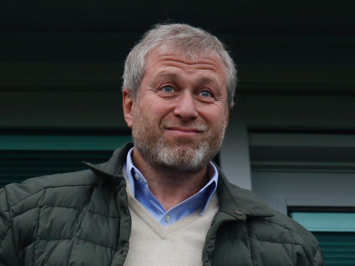 Chelsea FC: Roman Abramovich ready to sell and hoping to create £2billion bidding war