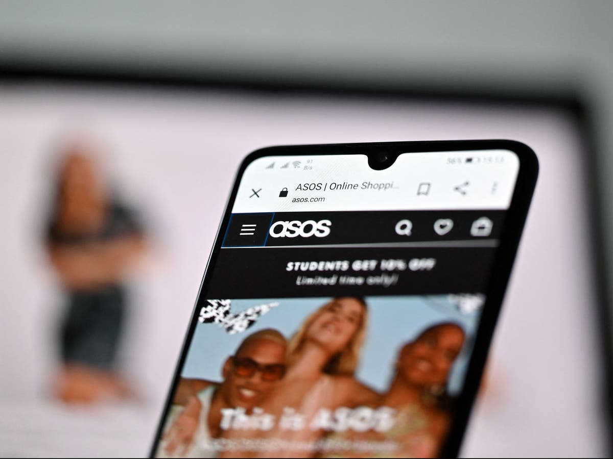 Asos to take £14m hit after halting sales in Russia