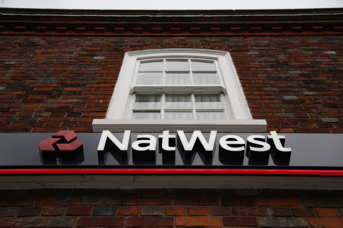 NatWest profits hit £1.2bn as bank benefits from rising interest rates
