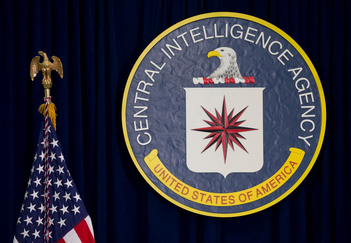 CIA publishes guide for Russians to give it secret information
