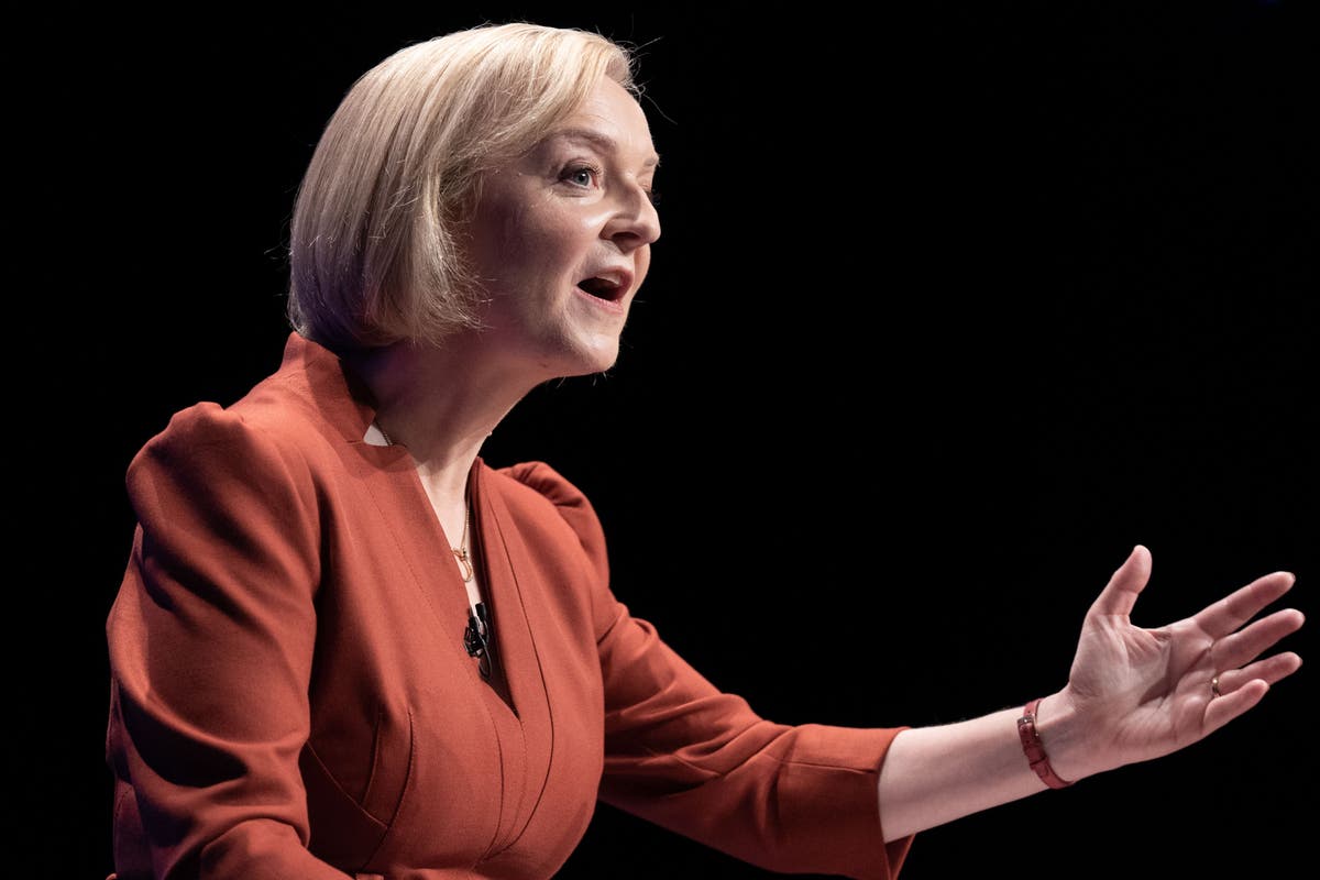 Liz Truss to call for European unity over migration and energy at Prague summit