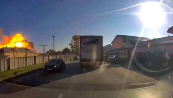 Moment Russian missile hits Lviv power substation in dashcam footage | News