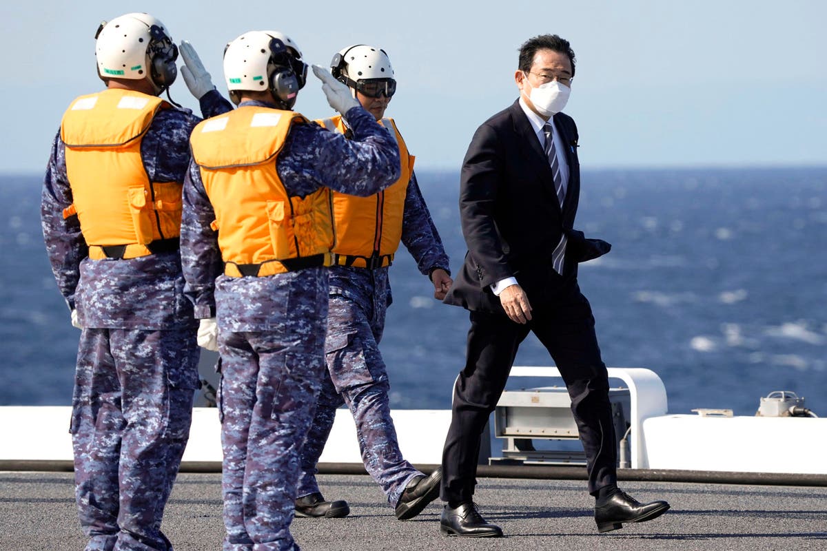 Japan PM vows to strengthen military at int’l naval review