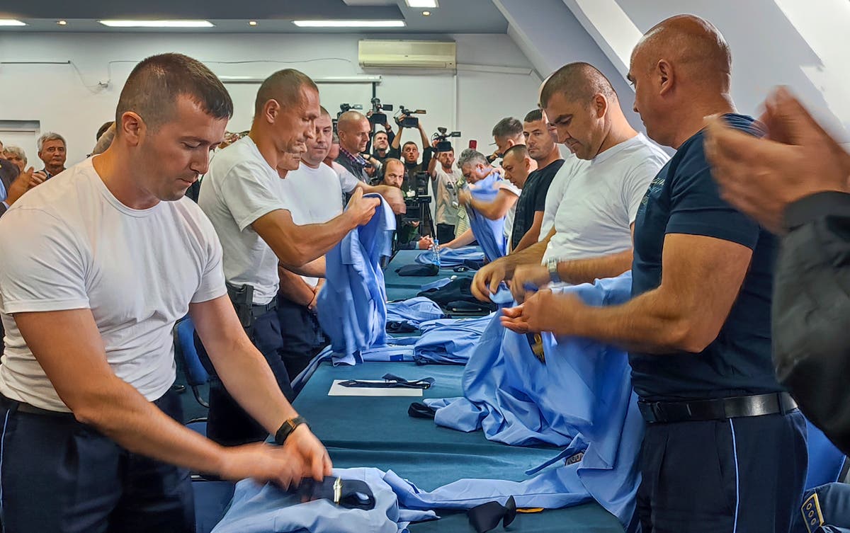 Kosovo’s ethnic Serb police, lawmakers resign en masse