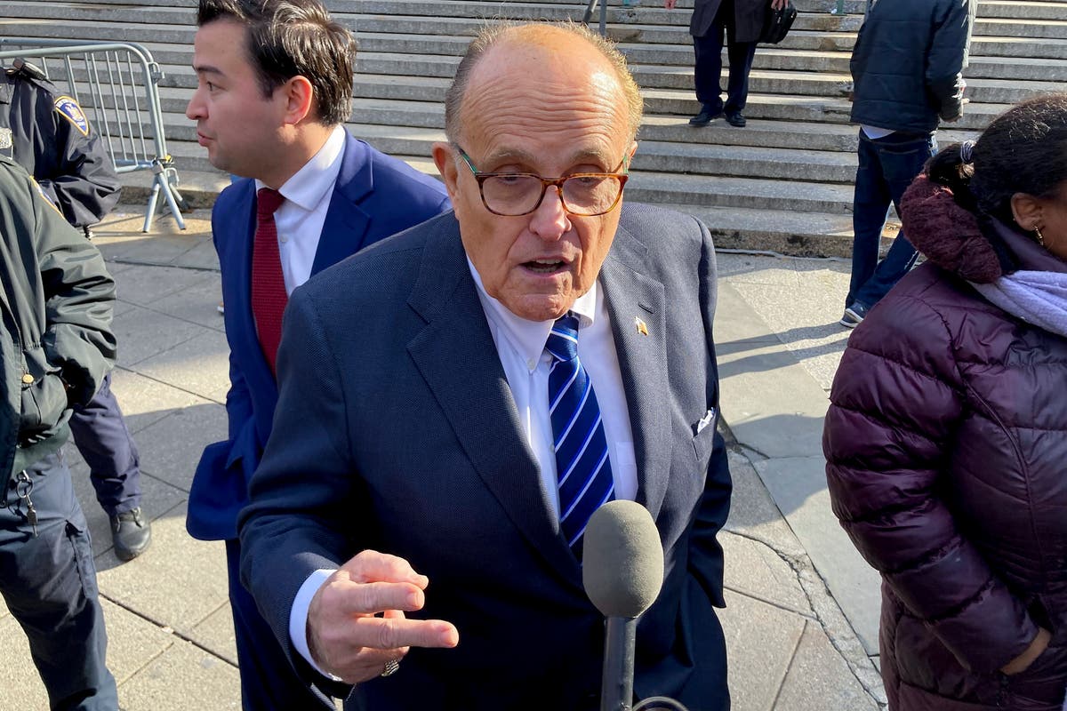 Giuliani avoids jail in dispute over payments to ex-wife