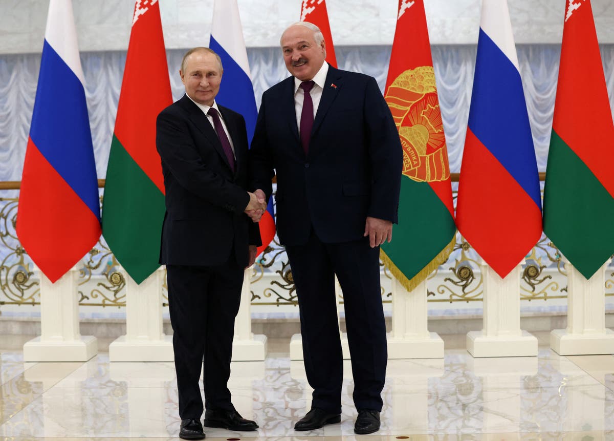 Fears Belarus could be pulled into Ukraine war as Putin meets Lukashenko