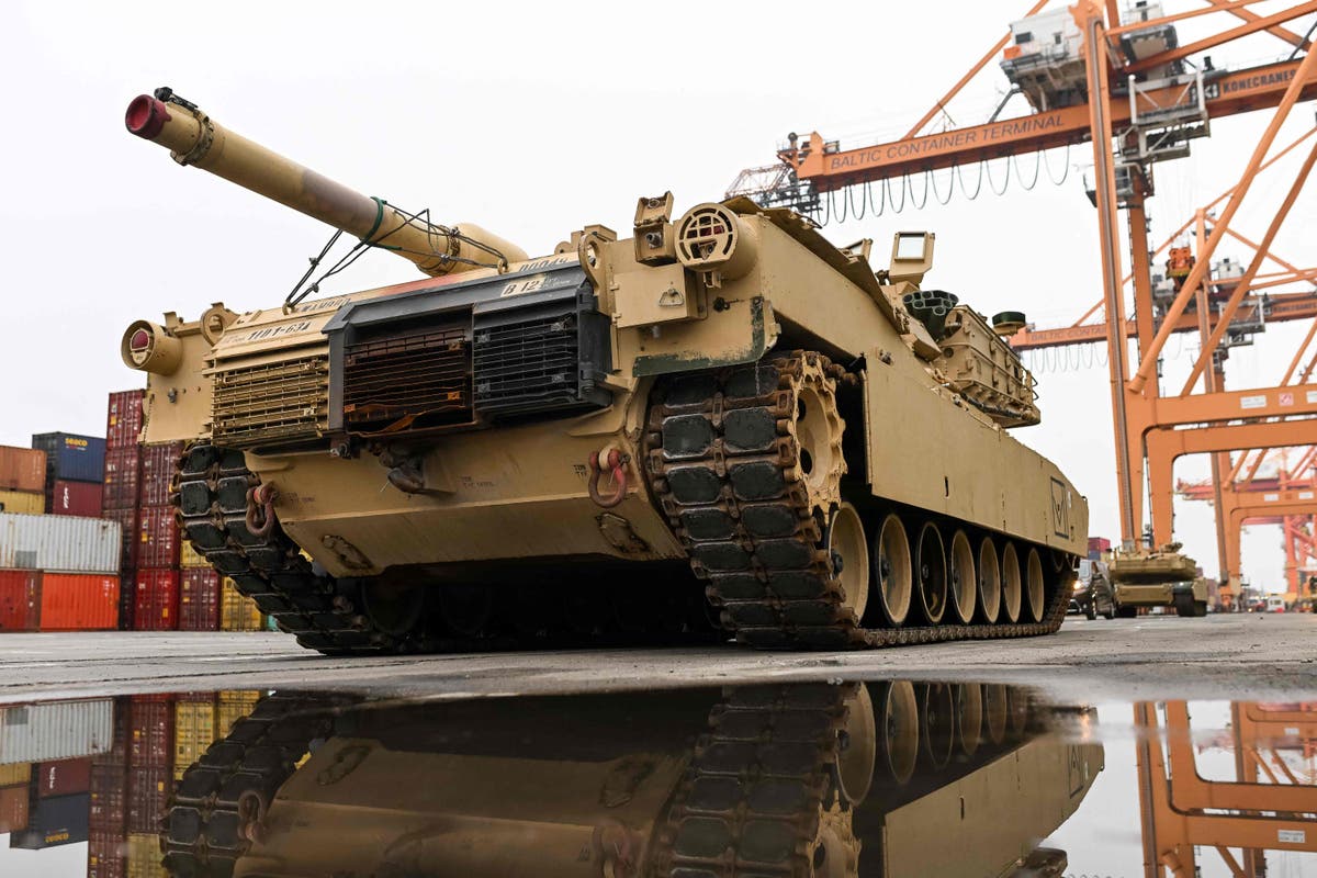 What are Abrams tanks and why is the US sending them to Ukraine?