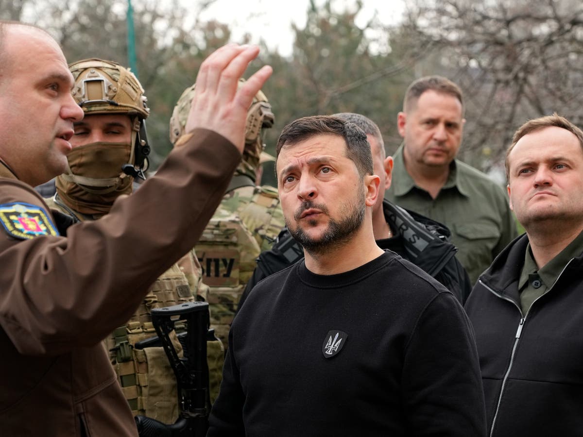 Zelensky visits troops in Zaporizhzhia as part of frontline tour – and discusses nuclear safety