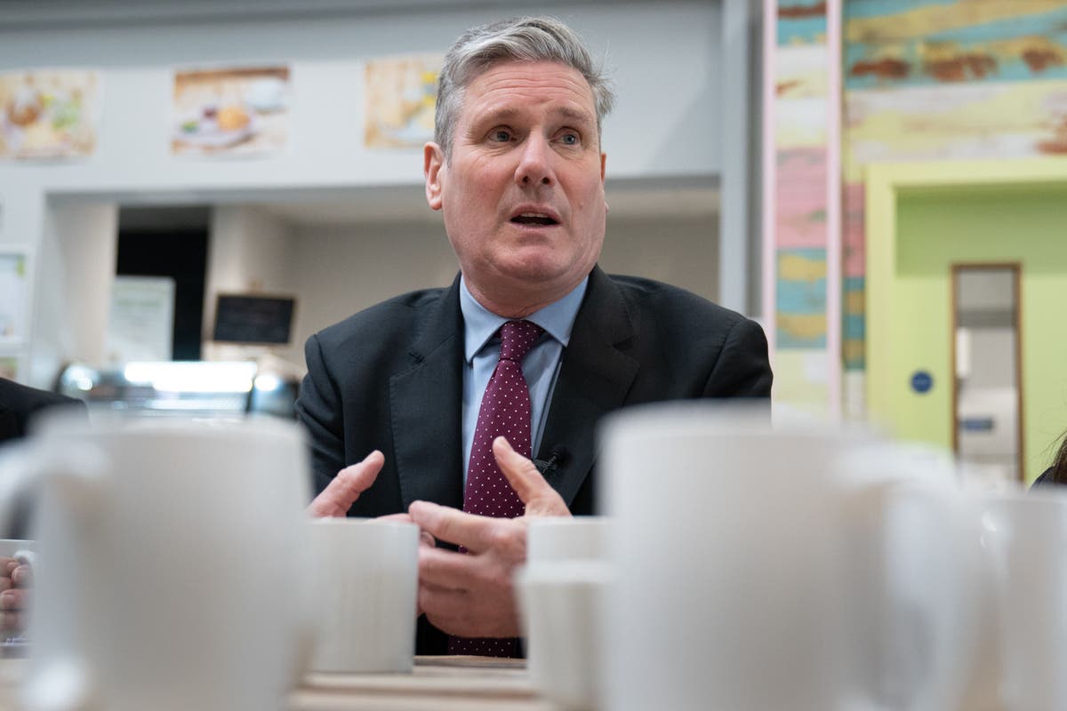Labour continues to defend Sunak attack advert as Keir Starmer doubles down