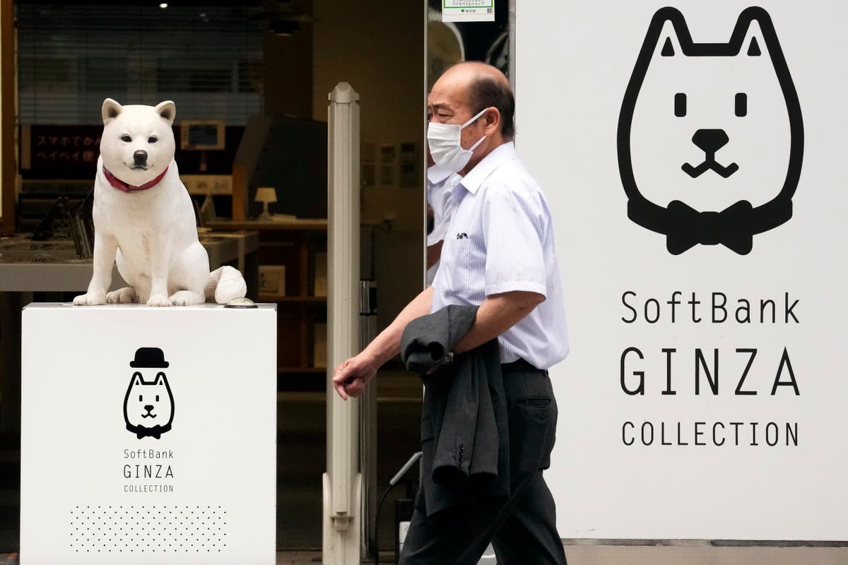 Japan tech investor SoftBank sinks into second year of losses