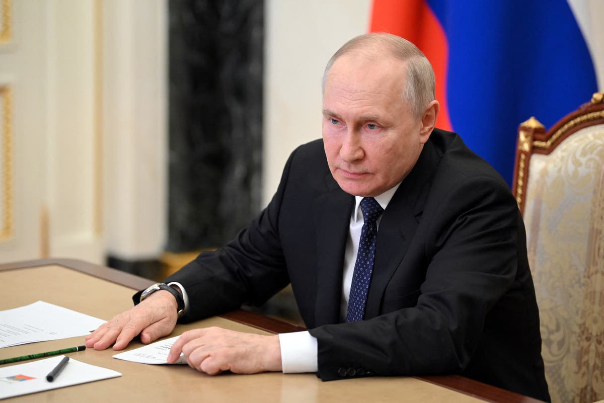 Putin signs off law banning Russians from changing gender in latest blow to LGBT+ community