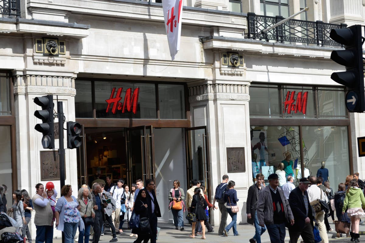 H&M’s summer sales flatline after rival Zara owner cheers boost