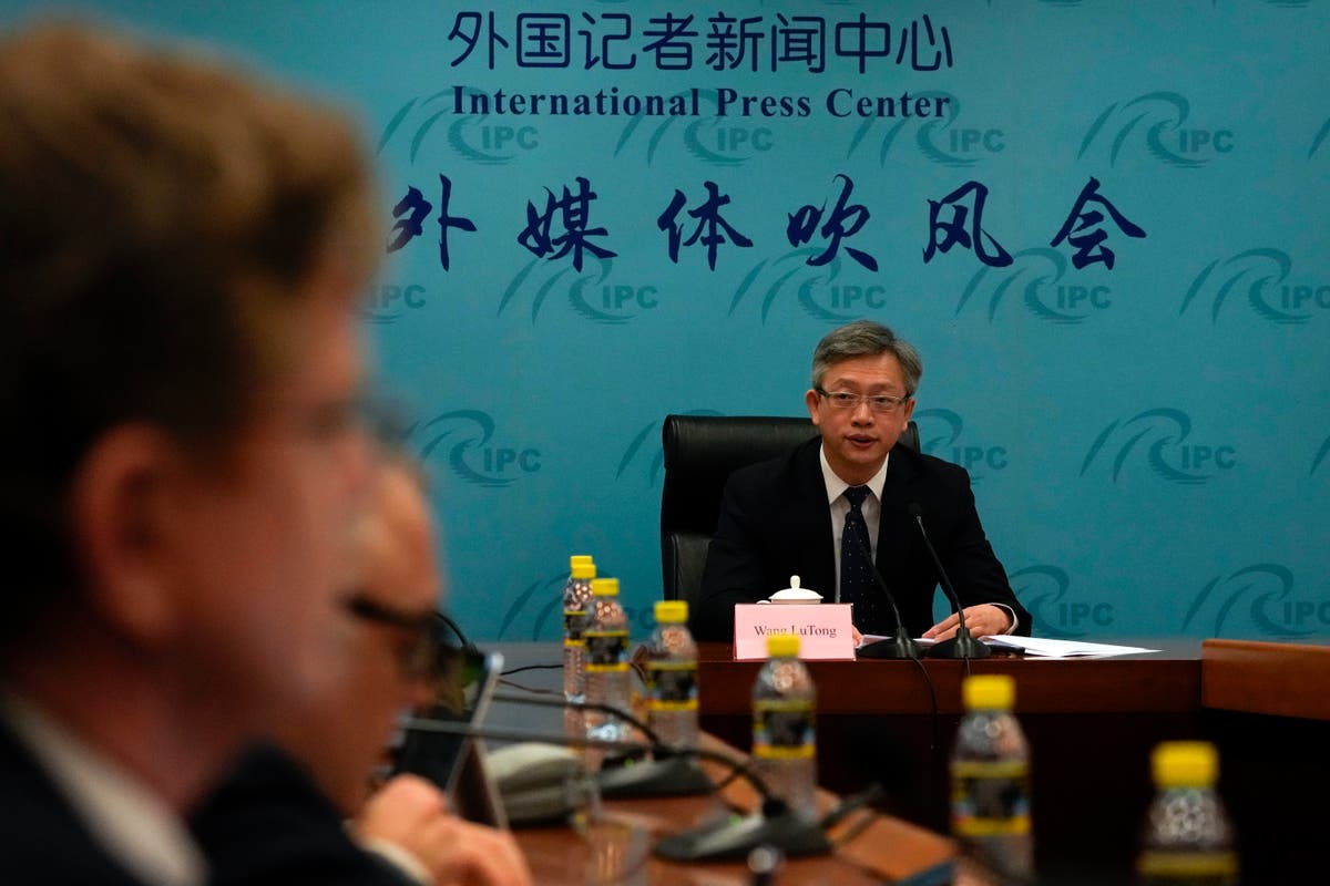Post-summit news conferences highlight the divide between China and the EU